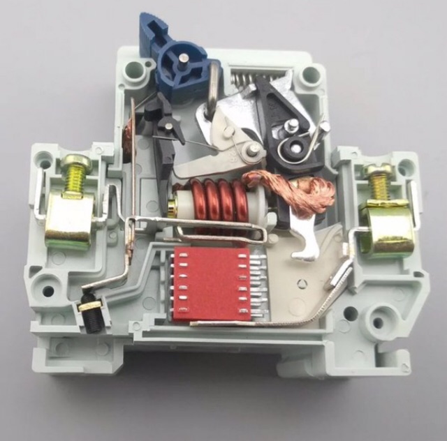 MCB RCBO 6A 10A 16A 20A 25A 32A ELCB DPNL TPNL 230 V 1 P -N Residual current Circuit breaker dengan lebih pendek