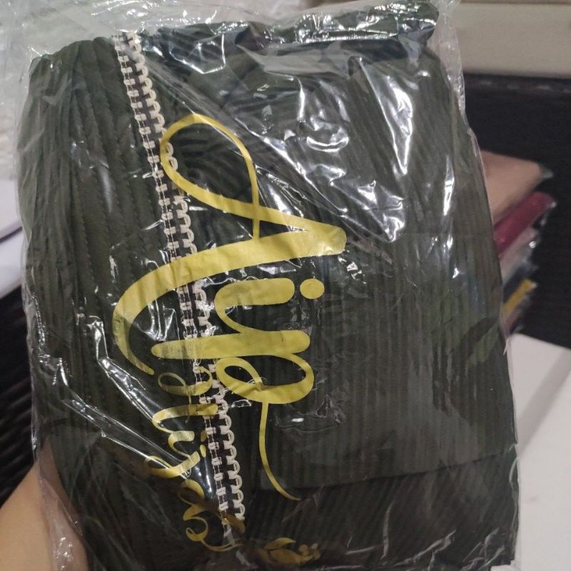 HIJAB INSTAN AH-01 PAD PLISKET REMPEL BY AIP HIJAB-Army