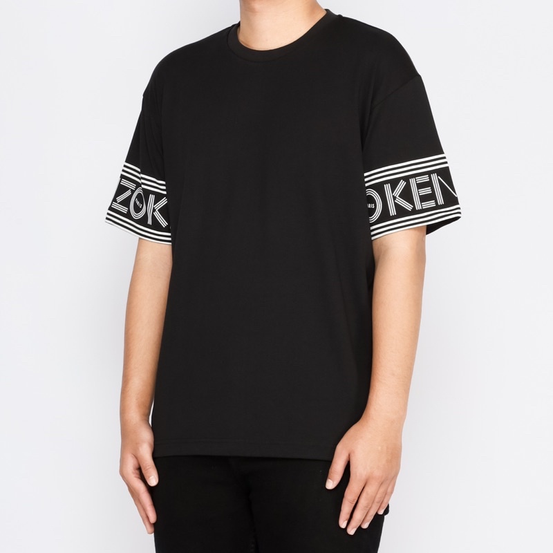 Ken. Logo Hands Black Tshirt