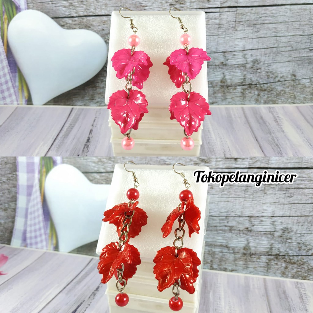 BARU!!!Anting Handmade Daun Srawberry  fashion By Tokopelanginicer