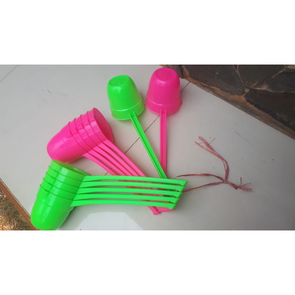 GAYUNG PLASTIK / MANDI GAGANG PANJANG KECIL