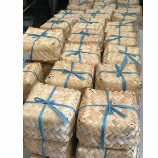 

Tape manis khas Pati