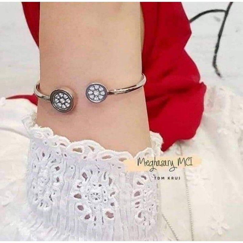 gelang mci