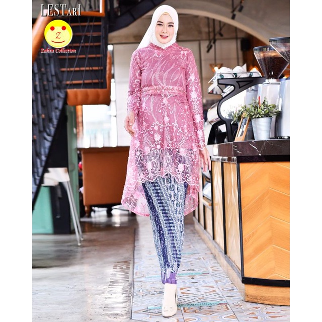 Kebaya Aurora Zahra Mutiara Payet ST / Kebaya Wisuda / Kebaya Seragam Nikah / Kebaya Brukat Payet Modern / Kebaya modern wisuda / Kebaya modern / Kebaya akad / Kebaya pengantin / Kebaya cantik / Kebaya terlaris / Kebaya terbaru / Kebaya Lamaran / Kebaya