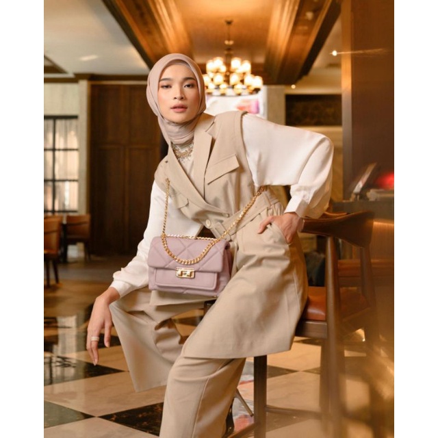 LONDON BAG BLUSH by HEYLOCAL.ID/LOCAL.ID
