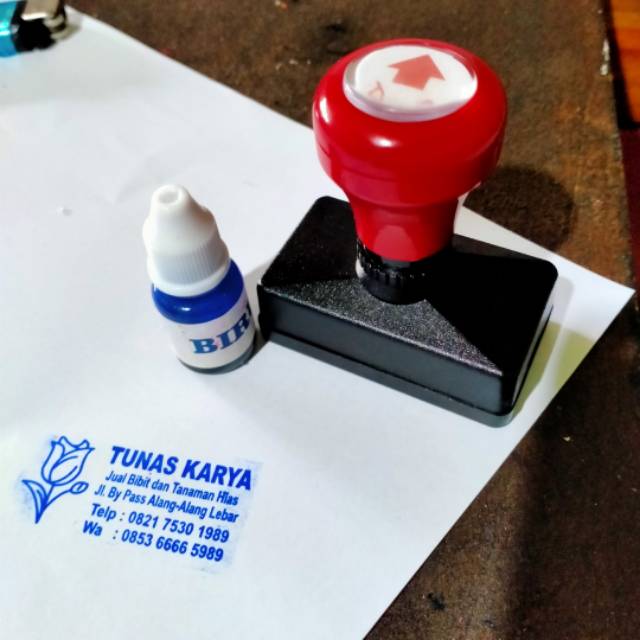 

Stempel Otomatis sudah terisi tinta 1 warna