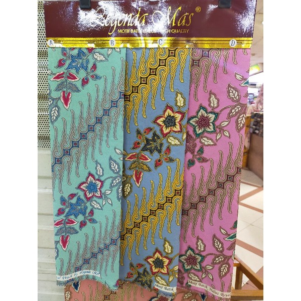 Toko Bahan Kain Murah. Motif Batik Halus Royal Peach by Legenda Mas. Kain Silky. Bahan Semi Sutra. B