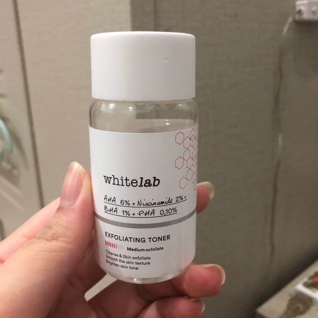 [COD] Whitelab Exfoliating Toner Wajah dengan Kandungan Utama AHA + Niacinamide + BHA + PHA Khusus untuk Tingkat Exfoliasi Medium - BPOM 70 ML