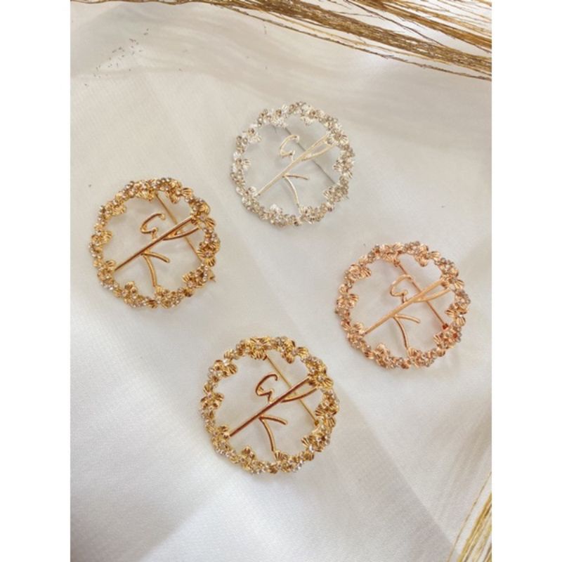 Bros Buttonscraves / Bros Ala Buttonscarves  / Bros Button / Buttonscarves Brooch / Orderinkuy Bros-1