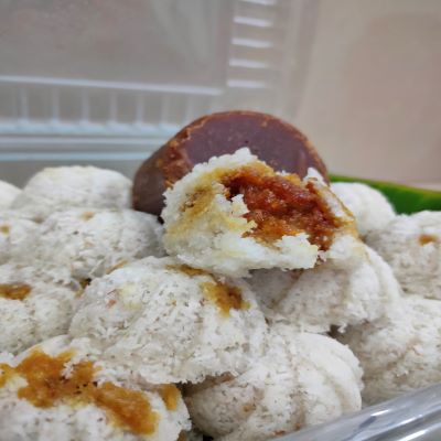 

Putu Ayu Mantul