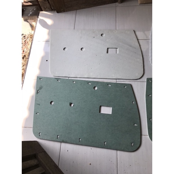 Doortrim corolla dx 80-81