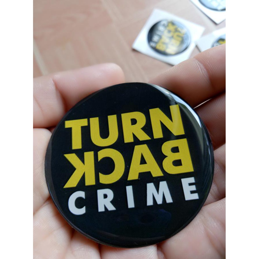 

turn back crime sticker timbul