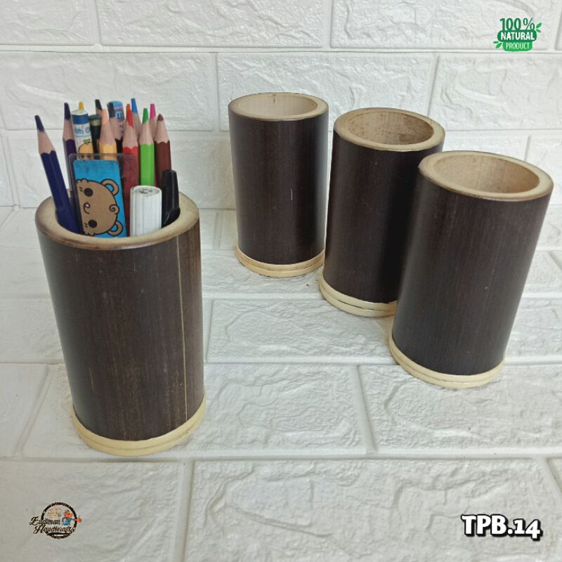 

Tempat Pensil/Pulpen dari Bambu Hitam type TPB.14