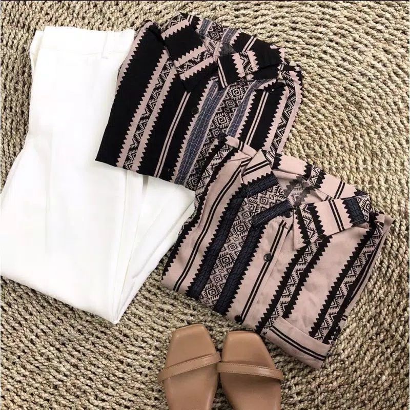 AZZURA - Baju Atasan Tunik Fashion muslim Muslimah Korean style Wanita Midi Dress busui Daster kore 