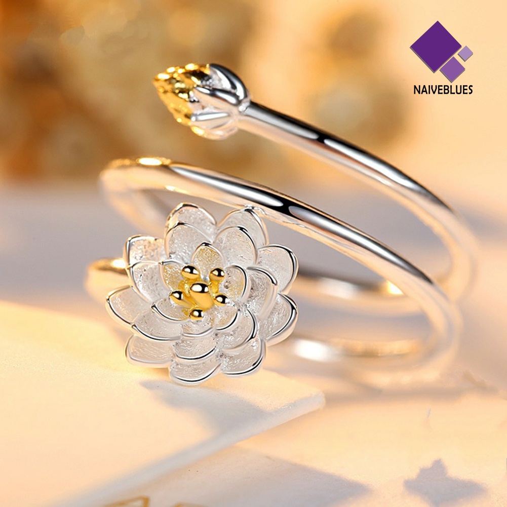 Naiveblue &gt; Cincin Terbuka Adjustable Motif Bunga Teratai Mekar Aksen Hollow Untuk Perhiasan Wanita / Pernikahan