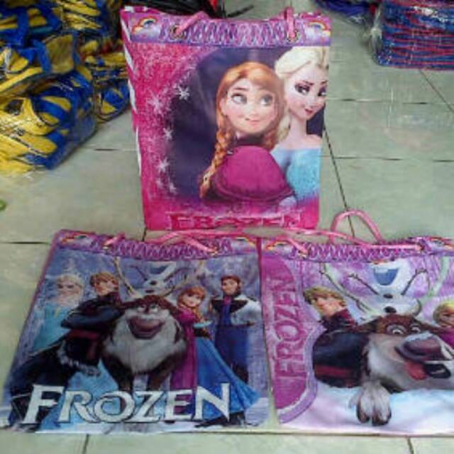 

Tote ring/tas souvenir/ tas hadiah/tas karakter murah