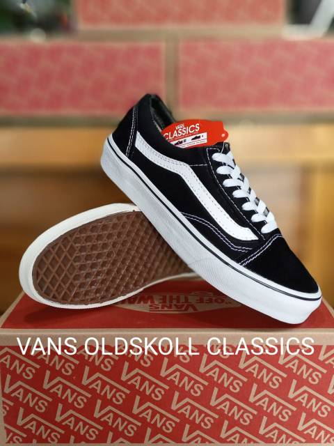 VANS OLD SKOOL BLACK AND WITH DOUBLE FOXING IMPORT