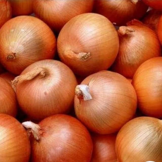 

Bawang Bombay
