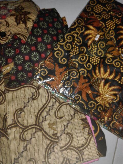 Kemeja Batik Pria Motif Seno Sakti