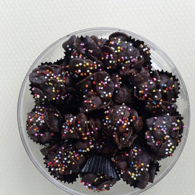 

Kue Cornflakes coklat 500gr/Toples