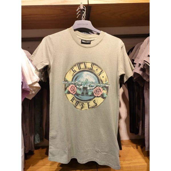 Cotton-On Woman tshirt Guns N' Roses