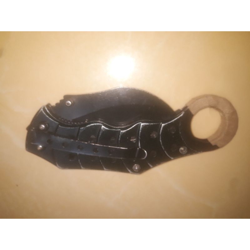 Caŕambit Smith & Wesson Black ops