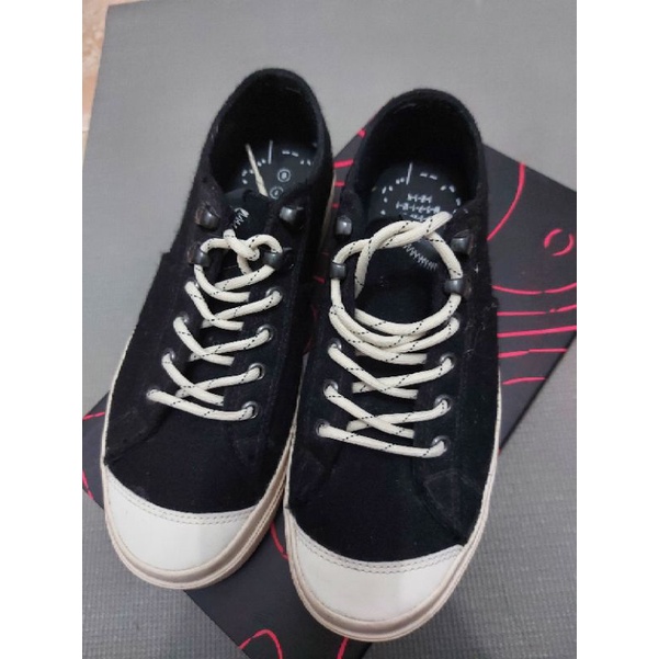 Brodo vintage x feast membangun collection low size 39