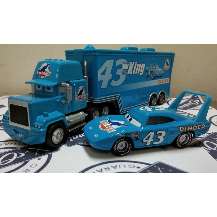 dinoco 43 car