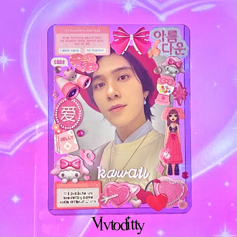 premade & custom toploader acrylic deco