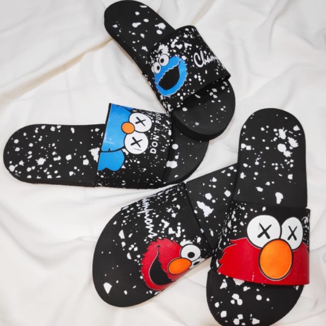 HOT ITEM!!! SUper sale...SANDAL ELMO