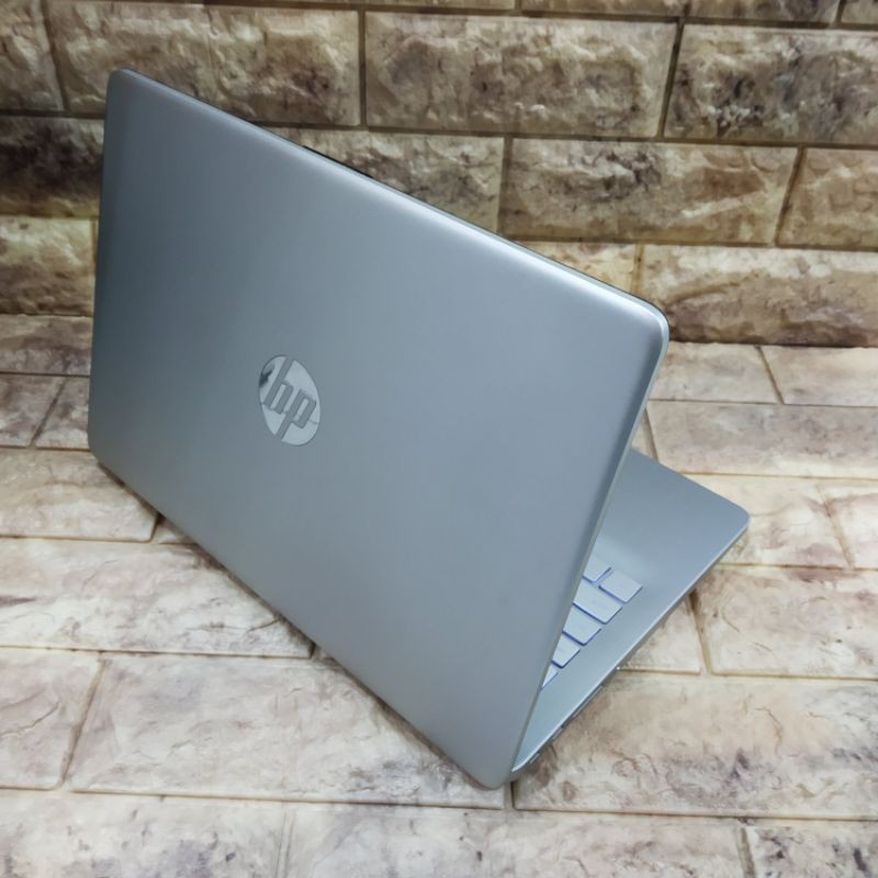 Laptop Bekas HP 14s-CF2017TU 4020U RAM 4 GB/ HDD 1000 GB Mulpis LIKE NEW