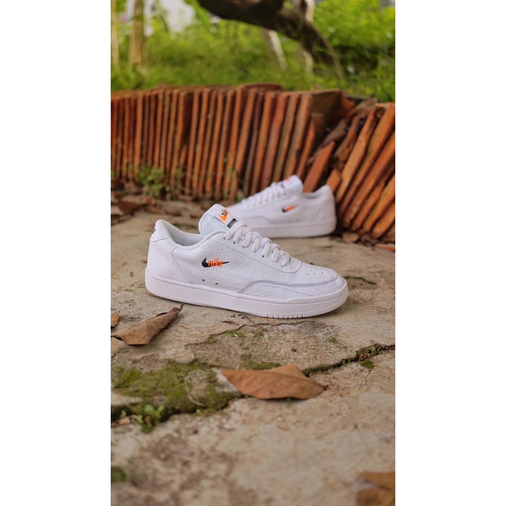 *NIKE COURT TENNIS VINTAGE 2020 LEATHER • Colour : ALL WHITE *