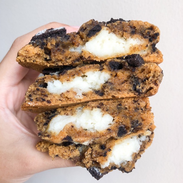 

SOFT MELTED CHEWY COOKIES