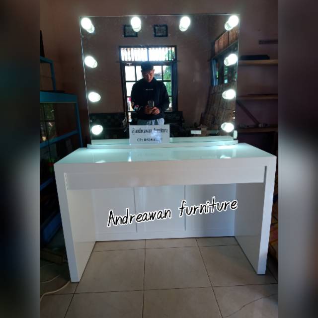 meja rias artis figura full kaca lampu meja rias lampu meja rias putih