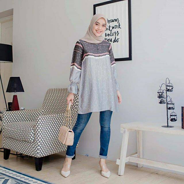 Negri Blouse By Vanilla Hijab