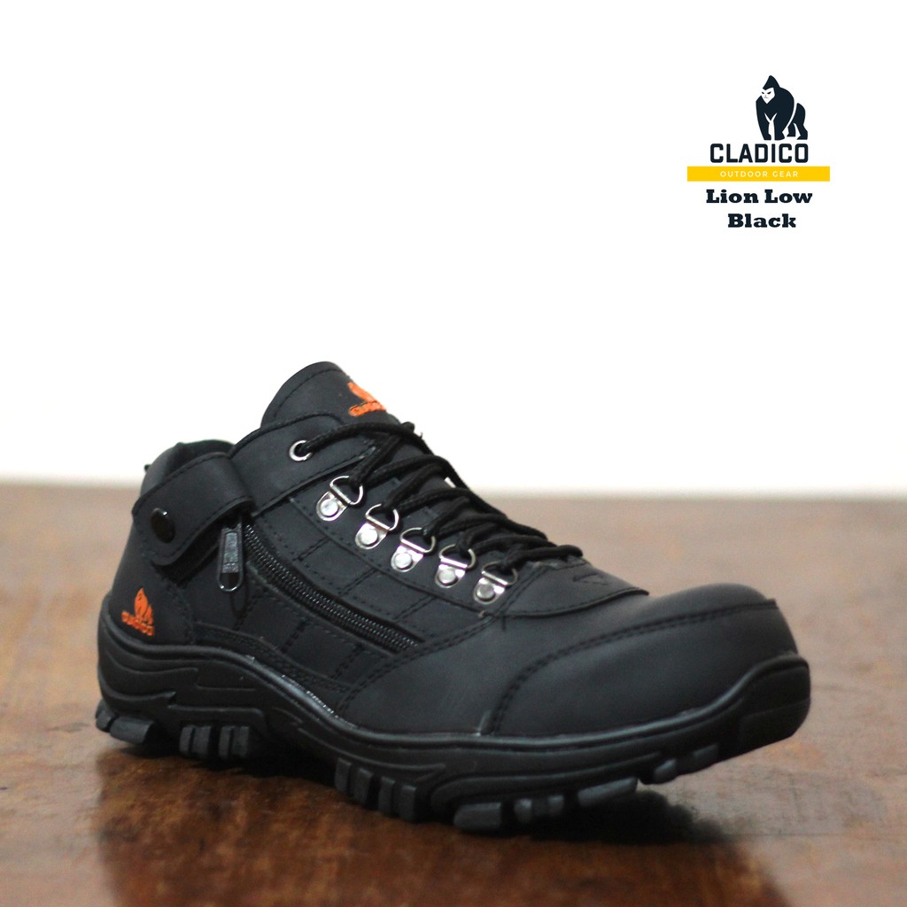 SEPATU BOOTS PRIA SAFETY CLADICO LION LOW ORIGINAL-HITAM
