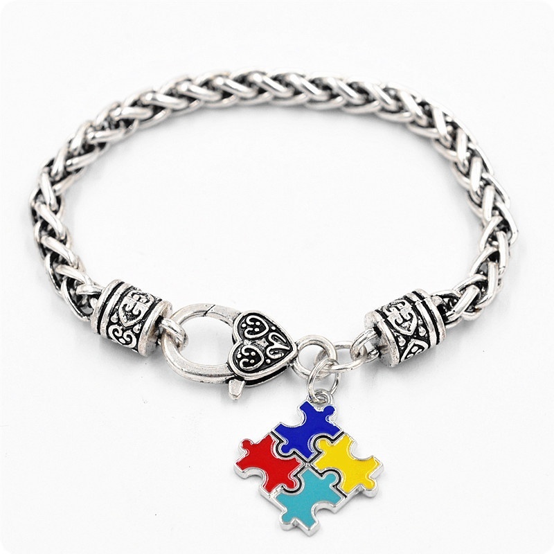 Gelang Dengan Liontin Puzzle Warna Silver Untuk Wanita