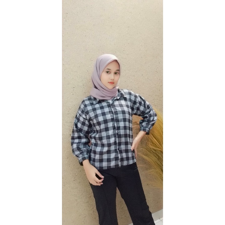 KEMEJA GUILEN OVERSIZE SHIRT-KERLI HITAM XL