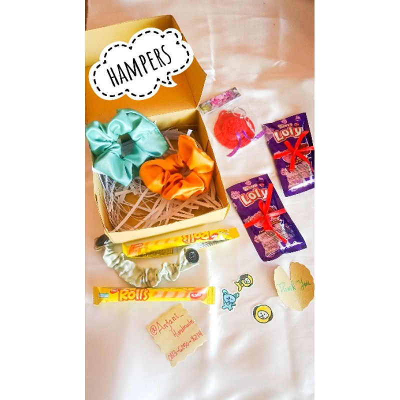 

hampers murah/box souvenir/kado ultah/hampers scrunchie and snack