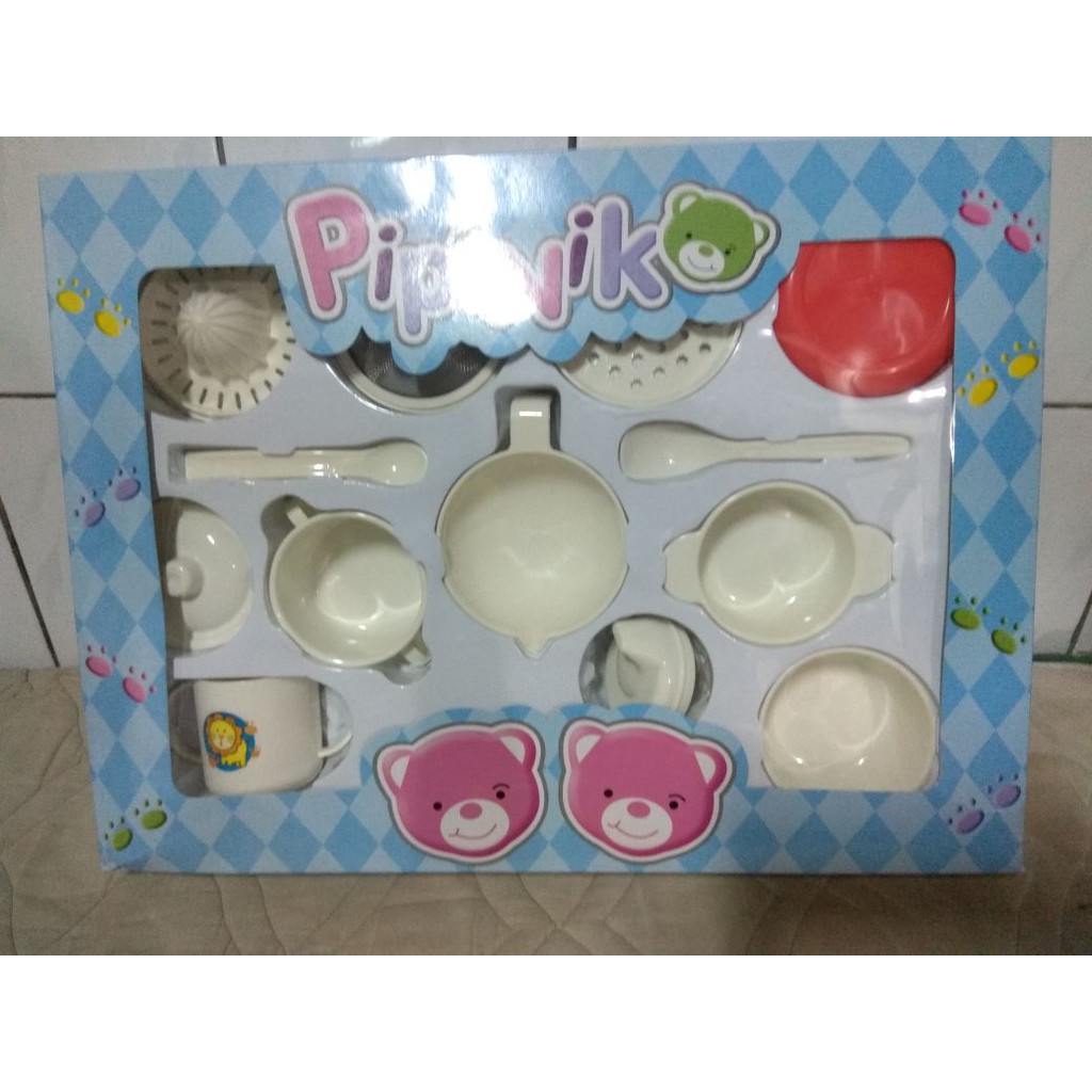pipiniko feeding set and food maker gift perlengkapan makan  dan pembuat makanan