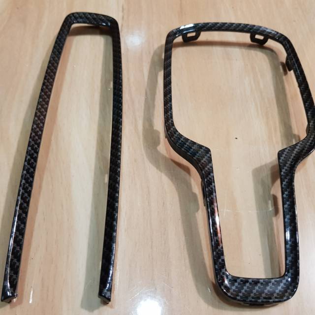 LIST GARNISH PERSNELING TRANSMISI HONDA HRV CARBON