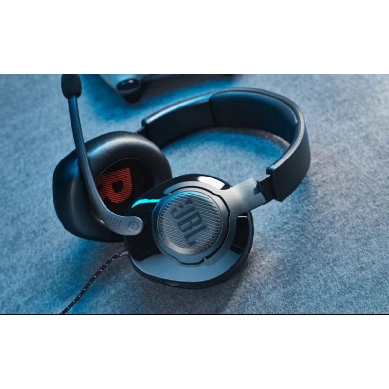 JBL Quantum 200 / Q200 Wired Over Ear Gaming Headset Headphone Resmi - Hitam