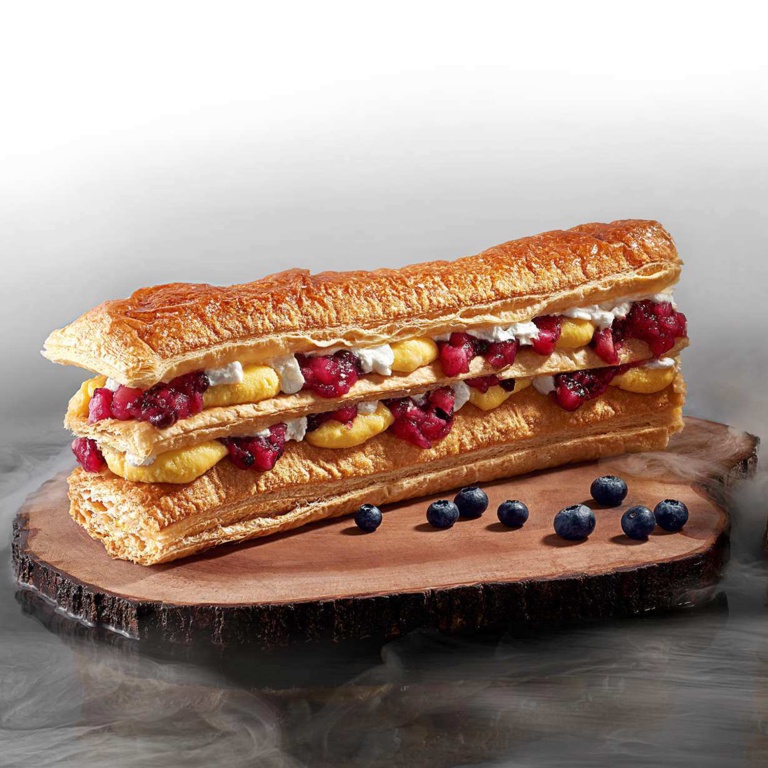 

Blueberry Strudel Whole - Spesial Price - Promo