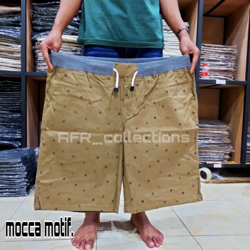 CELANA PENDEK MOTIF SUPER JUMBO PRIA/COWOK KAIN MELAR SIZE 40-50