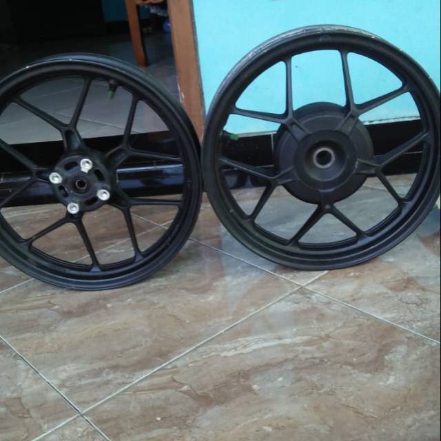 Velg racing vario 125-150 LED original