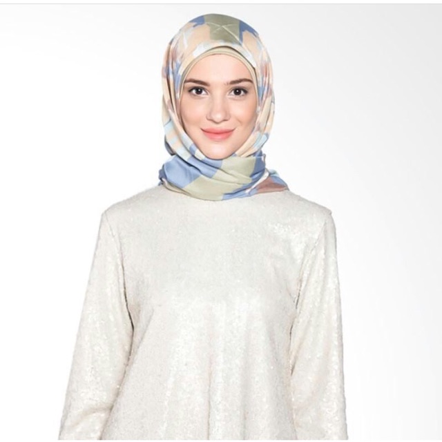 Ria miranda signature scarf