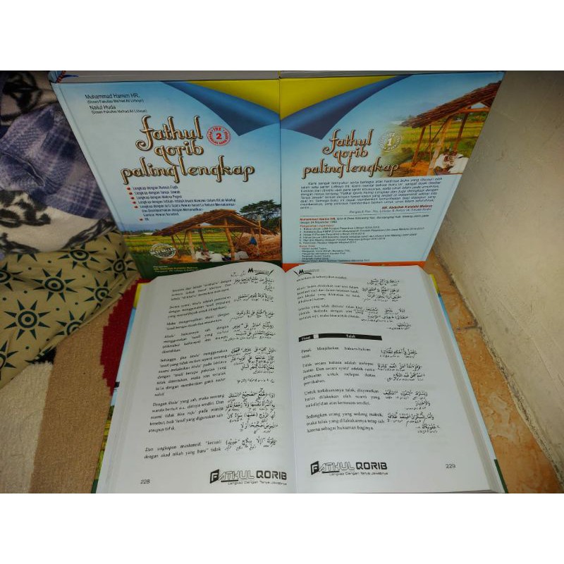 kitab terjemahan Fathul qorib juz 1 dan 2