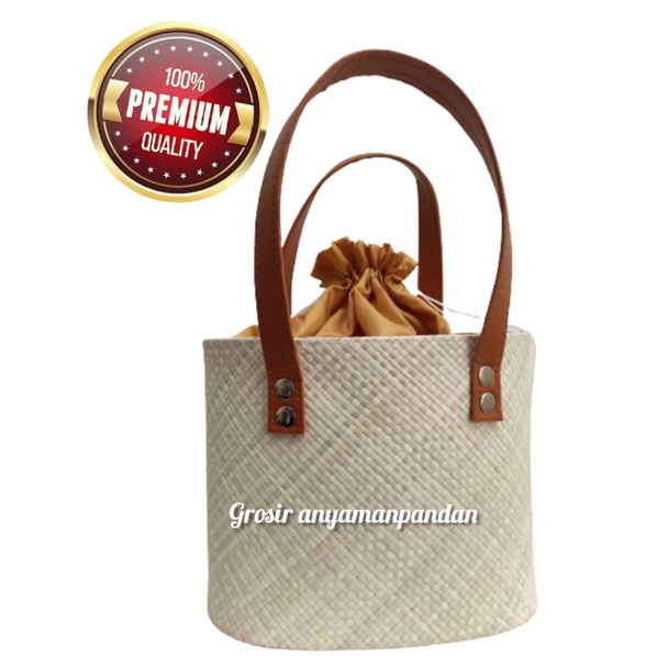 

RB READY Tas pandan OVAL PUTIH KAIN WARNA tas parcel tas hampers hantaran anyaman