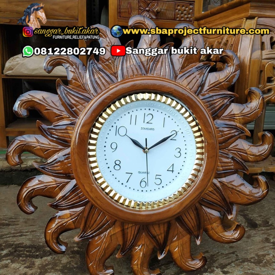 Jam Dinding Ukir Kayu Jati Jepara ukiran mewah
