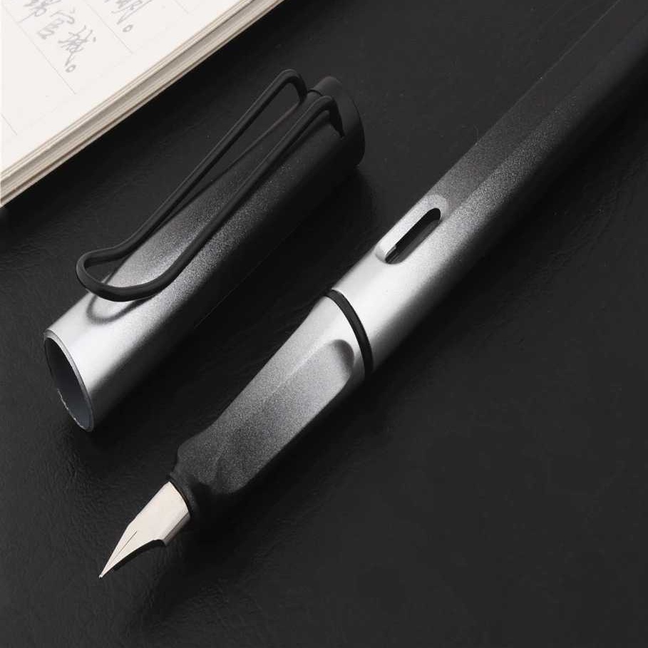 

Pena Runcing Pulpen Bolpoin Tanda Tangan Fountain Pen - Y666